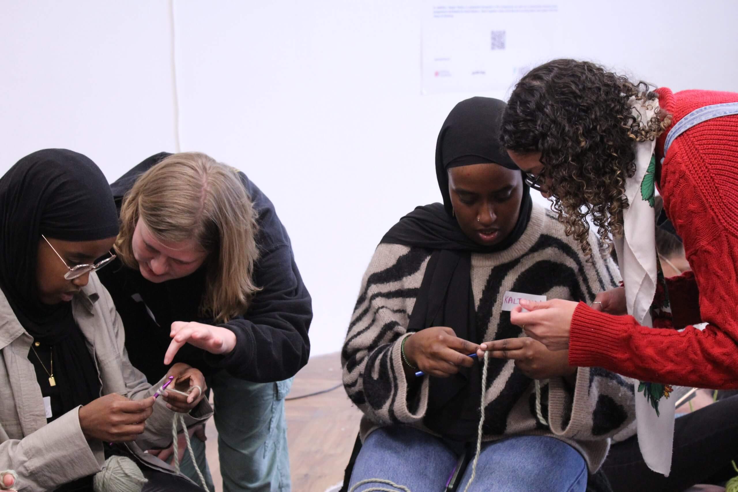The Knit Club for Blankets for London in Brixton - 4th October 12 craft forward knit club south london 13